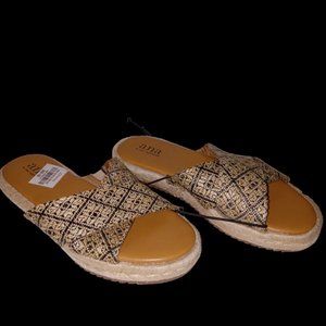 a.n.a. Berkely Slip-on Espadrille Sandals Khaki/Gold/Black 6M NWT